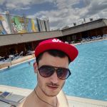 Юрий, 33 года